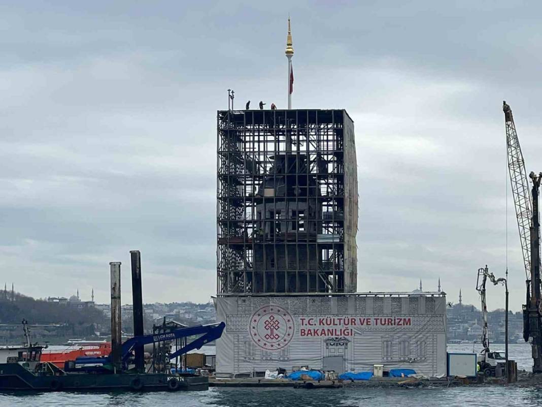 Kız Kulesi darmadağın olmuş! Son hali tartışma konusu oldu, işte restorasyonda son durum... 31